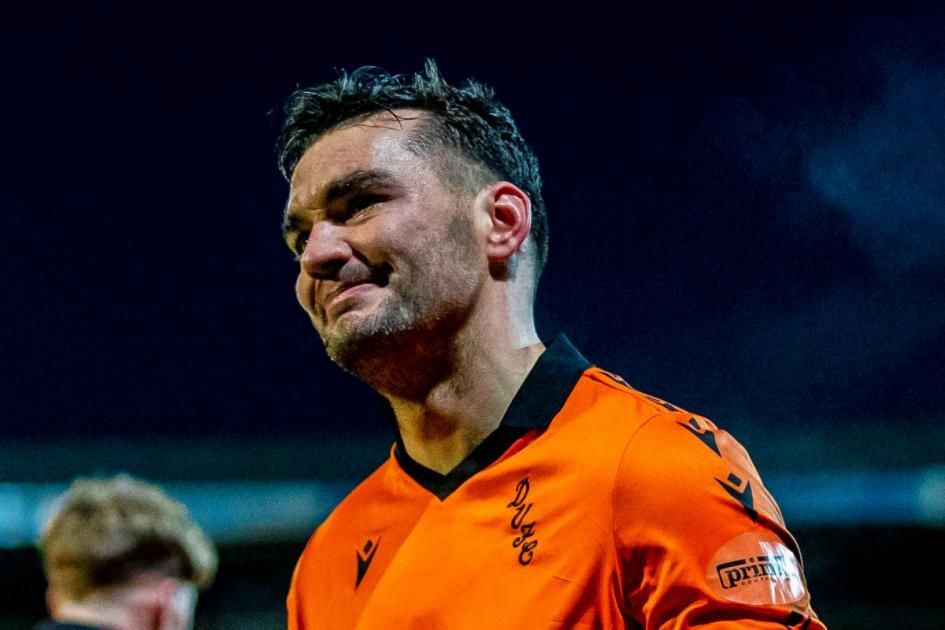 Tony Watt completes St Mirren switch as striker joins…