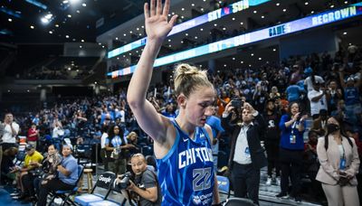 Courtney Vandersloot will not re-sign with Sky