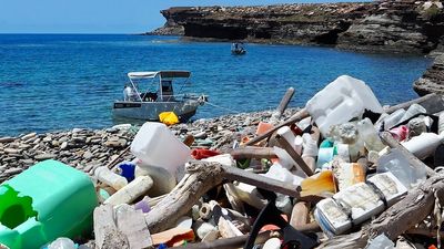 Victoria's single-use plastic ban starts today, but experts worry it does not go far enough