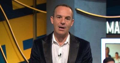 Martin Lewis urges everyone with a mobile phone to send two texts to cut bills