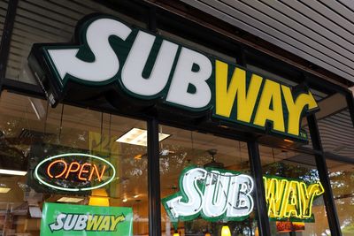 Subway's late co-founder Peter Buck left half the company to a charity