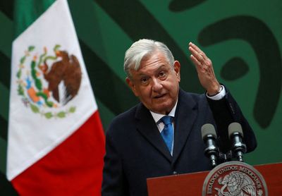 Mexico reaches deal with airlines on cargo transfer to new airport, president says
