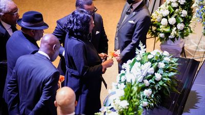 VP Harris condemns "violent act" behind Tyre Nichols' death at his funeral