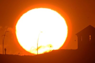 UK enjoys third sunniest January on record