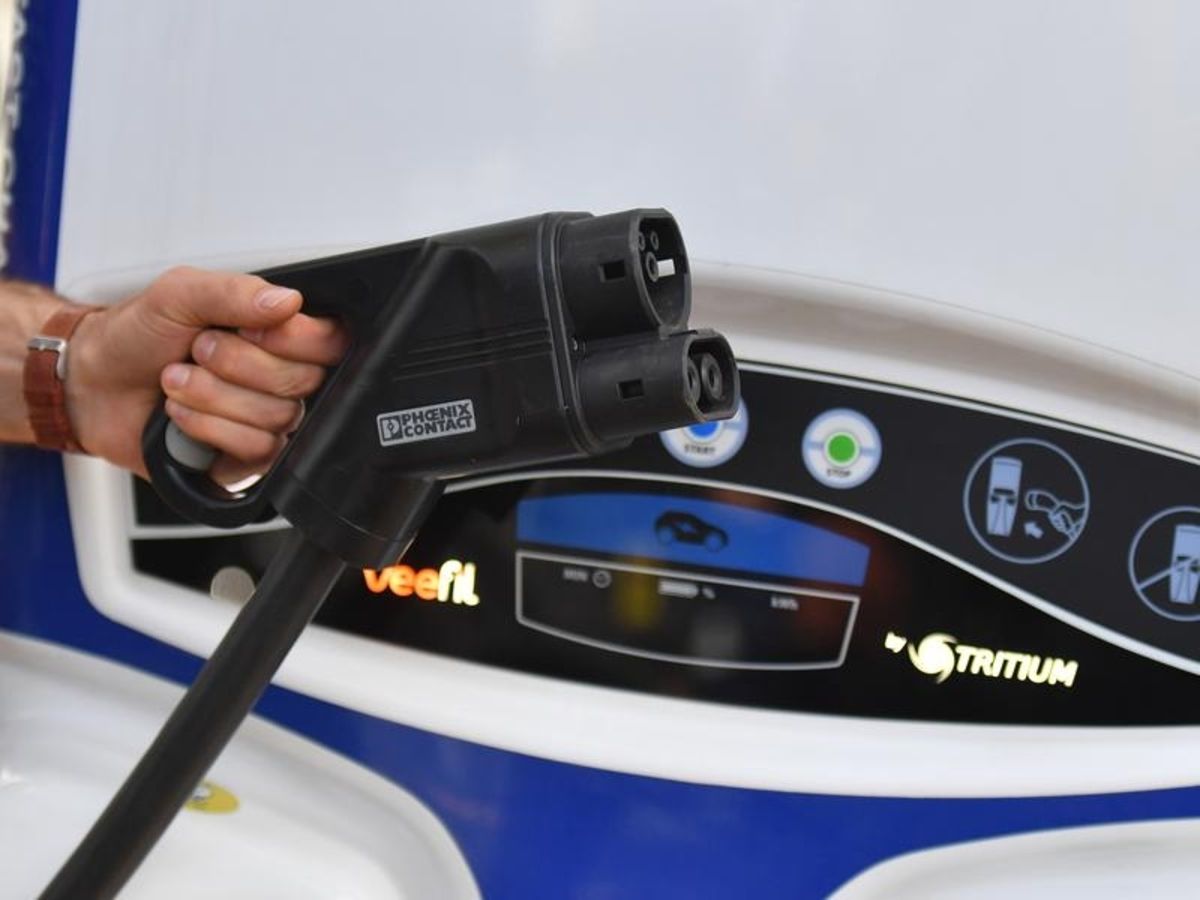 Electric car charging gets a jolt but more spark needed