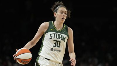 Breanna Stewart heading to New York on first day of WNBA free agency