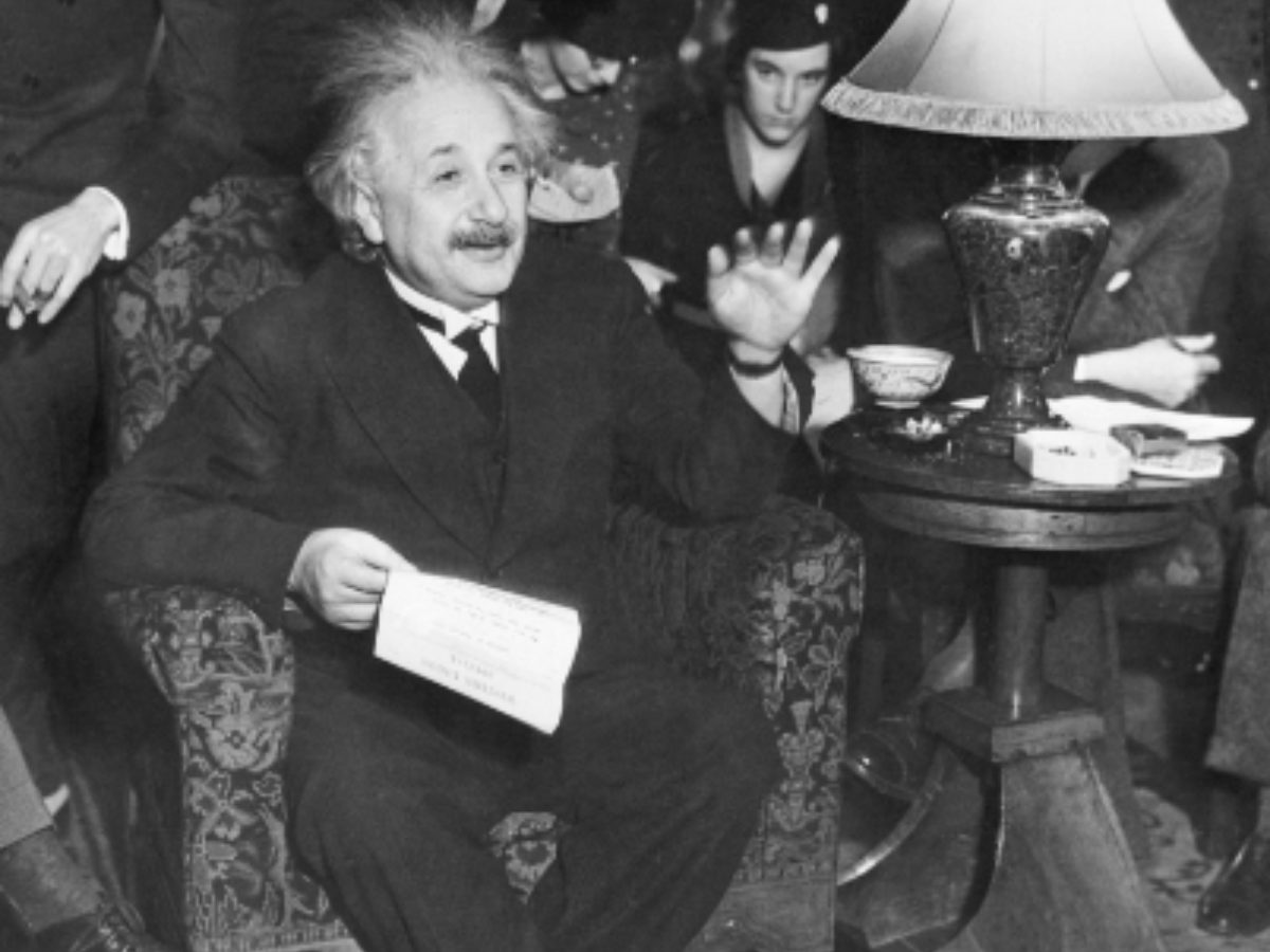 Einstein's Riddle: Can you solve this insanely tough…