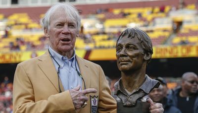 Bobby Beathard, Hall of Fame NFL executive with four Super Bowl rings, dies at 86