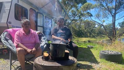 Indigenous homelessness 'a national shame' as single mum in Gippsland evicted on Christmas Eve