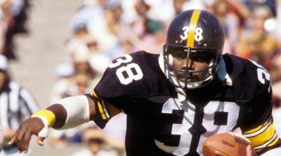 Steelers Mourn Death of Former RB Sidney Thornton