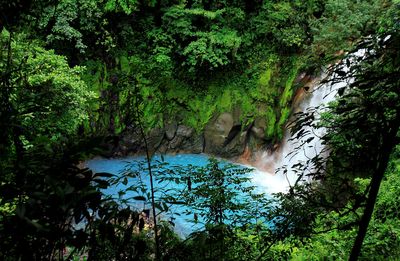 Costa Rica pulls back on U.N.-backed climate agreement named in its honor
