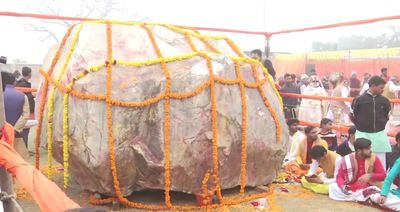 Uttar Pradesh: Shaligram Stones From Nepal Reach Ram Janmabhoomi Ayodhya, Devotees Offer Prayers