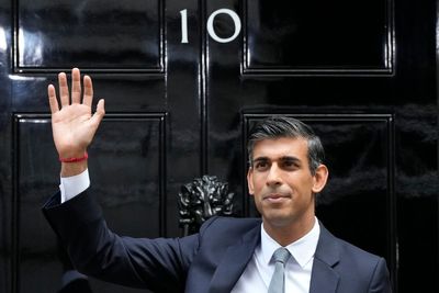 Sunak marks 100 days as UK prime minister as problems mount
