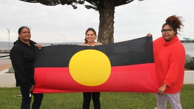 Indigenous people to be explicitly recognised as 'First Peoples of Australia' in proposed constitutional change