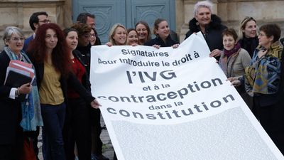 France a step closer to adding abortion rights to constitution