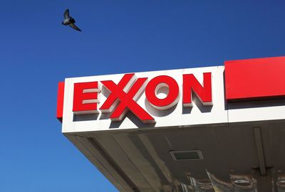 Exxon reports record profits