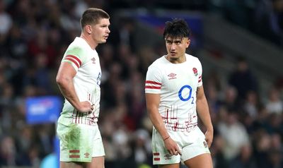 England start new era by relying on old failure
