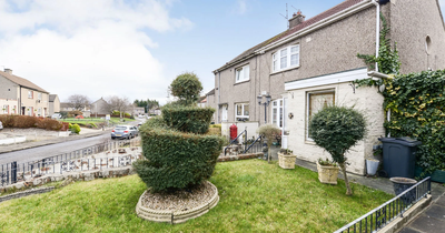 Edinburgh property: Surprisingly cheap house with spacious conservatory hits the market for just £275k