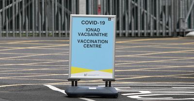 People over 18 start getting booster texts from HSE over Covid-19 vaccine lapse risk