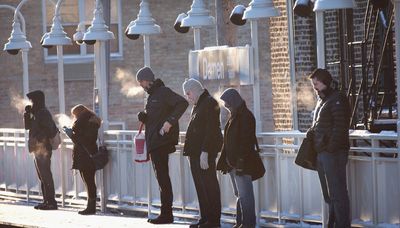 Arctic air to hit Chicago with dangerous wind chills, plummeting temps