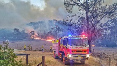 NSW ICAC handed report into bushfire grants, as opposition scrutinise John Barilaro's role