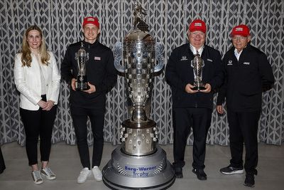 Indy 500 winners Ericsson, Ganassi receive “Baby Borgs”