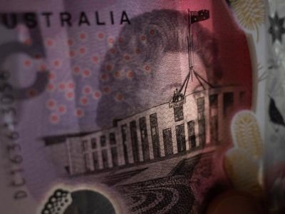 Letters explaining $5 note shock decision released