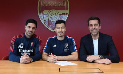 Klopp and Guardiola baffled by scale of Chelsea spending, Martinelli signs new deal – as it happened