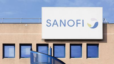 Regeneron Pharma Outplays Fourth-Quarter Decline, But Sanofi Stock Topples
