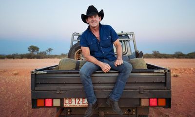 Three things with Lee Kernaghan: ‘You can’t put babies in a tray back!’