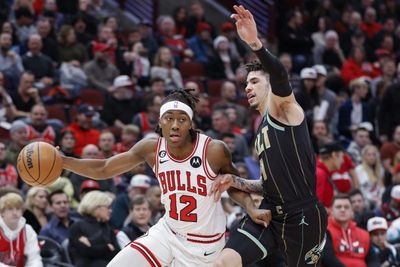 Player grades: Ayo Dosunmu’s season-high leads Bulls past Hornets