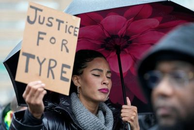 Licenses suspended for 2 fired EMTs in Tyre Nichols death