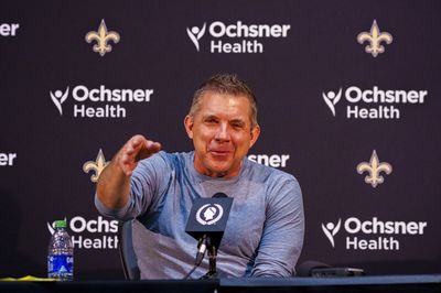 Sean Payton signs 5-year contract as head coach of Broncos