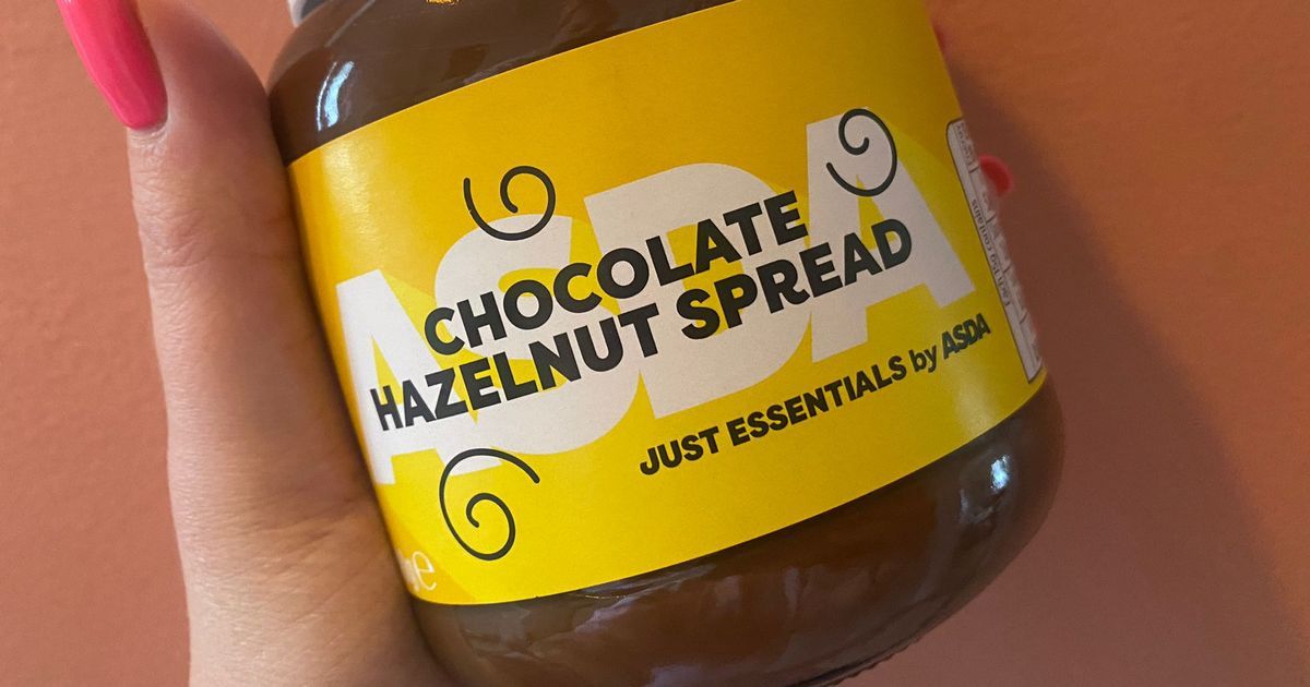 We tried chocolate hazelnut spread from Sainsbury's,…