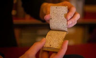 Tiny notebook by ‘first Shakespeare geek’ to go on show in Stratford