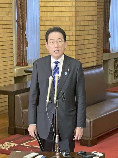 Kishida sacks secretary 
over anti-LGBT remarks