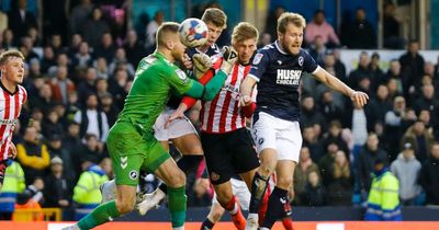 Sunderland's Dennis Cirkin salvages a point at Millwall in a brief comeback from injury