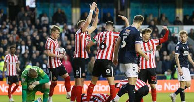 Sunderland's Dan Neil and Patrick Roberts stand out in draw at Millwall