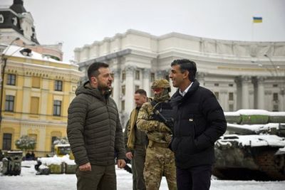 Sunak and Zelensky discuss long-term support for Ukraine as war approaches one year mark