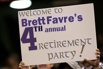 Brett Favre’s 2009 NFC Championship Game jersey is up for auction