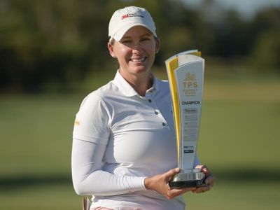 Smith banks another female win in TPS golf series