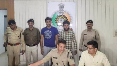 Punjab's inter-state drug peddlers nabbed in Chhattisgarh with brown sugar worth Rs 10 lakh