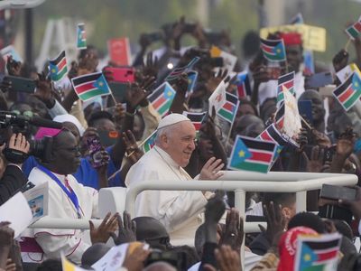 The Pope has called for peace in South Sudan in the final part of his Africa tour