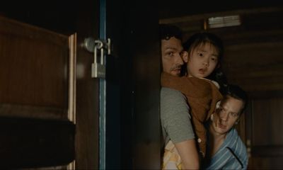 Knock at the Cabin review – the holiday from hell courtesy of M Night Shyamalan