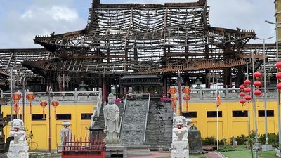 Buddhist community 'heartbroken' after fire devastates temple in Melbourne's south-east