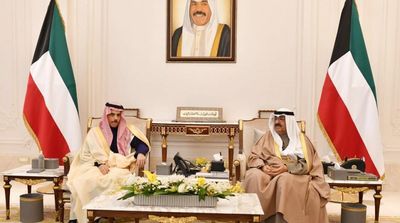 Saudi FM, Kuwait Crown Prince Discuss Bilateral Ties