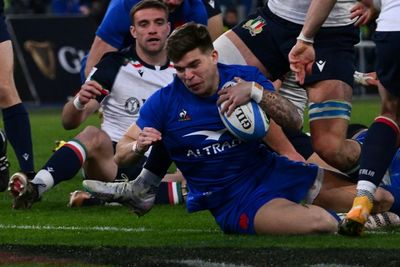 France squeeze past Italy in another Six Nations thriller