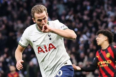 Tottenham 1-0 Manchester City: Record-breaker Harry Kane the difference as Spurs do Arsenal huge favour