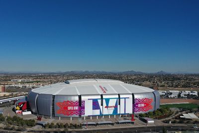 LOOK: Chiefs arrive in Arizona for Super Bowl LVII