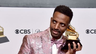 Chicago poet J. Ivy wins Grammy in category he helped create